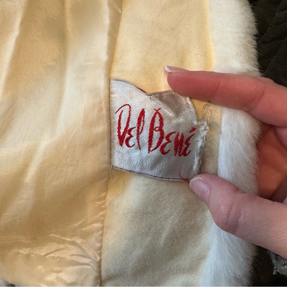Vintage CreamyWhite Faux Fur Del Bene coat size L - Picture 5 of 11